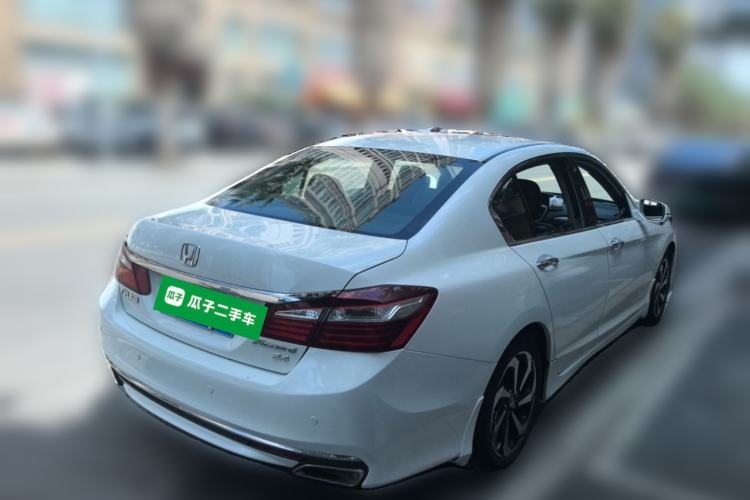Used Honda Accord 2016 2.4L Luxury Edition Rear Right 45 Deg