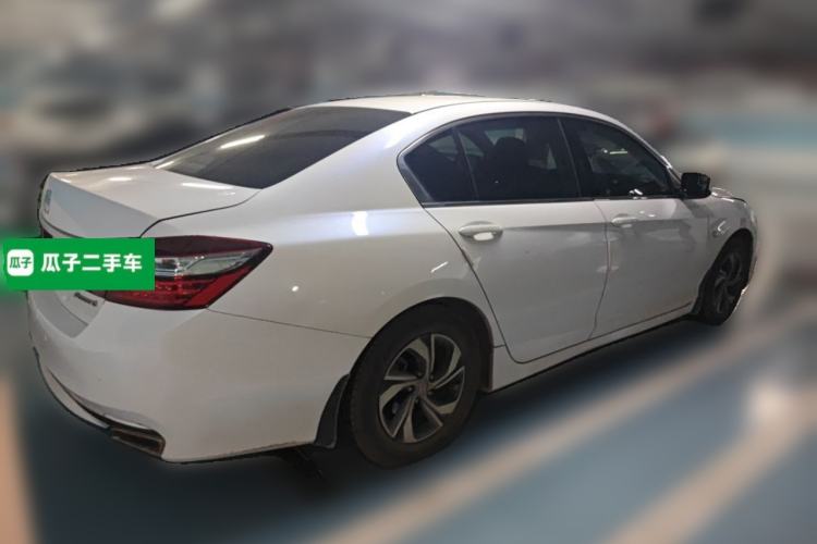 Used Honda Accord 2016 2.0L Elite Edition Rear Right 45 Deg