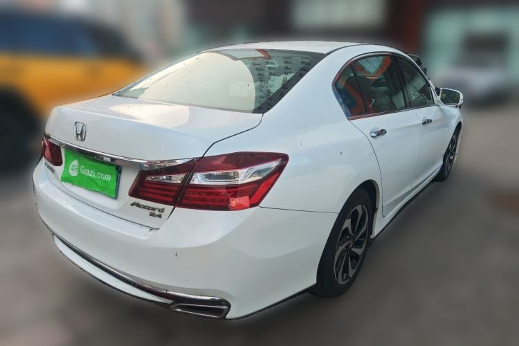 Used Honda Accord 2016 2.4L Luxury Edition Rear Right 45 Deg