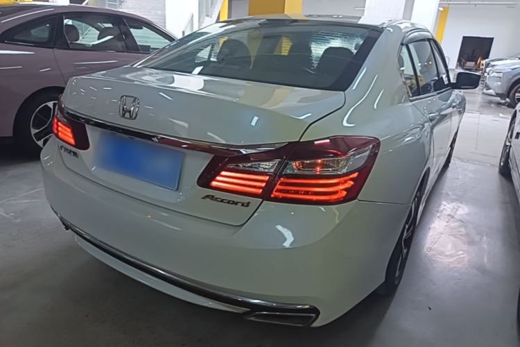 Used Honda Accord 2016 2.0L Elite Edition Rear Right 45 Deg