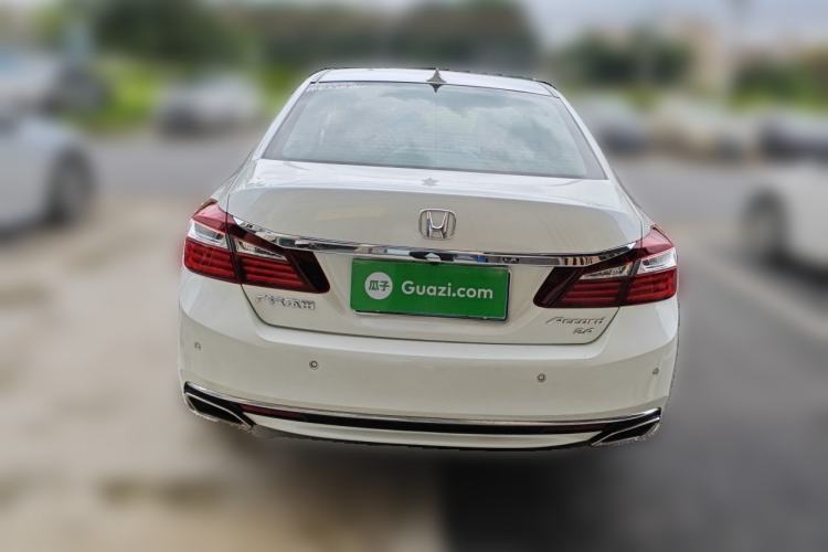 Used Honda Accord 2016 2.4L Luxury Edition Rear