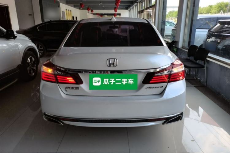Used Honda Accord 2016 2.0L Comfort Edition Rear