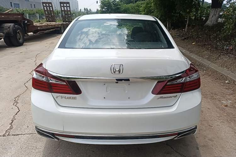 Used Honda Accord 2016 2.0L Comfort Edition Rear