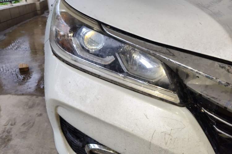 Used Honda Accord 2016 2.0L Comfort Edition Right Front Headlight