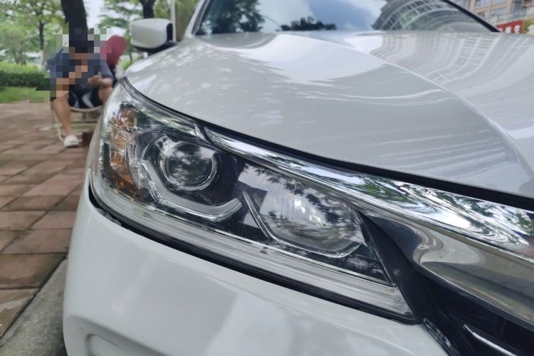 Used Honda Accord 2016 2.0L Comfort Edition Right Front Headlight
