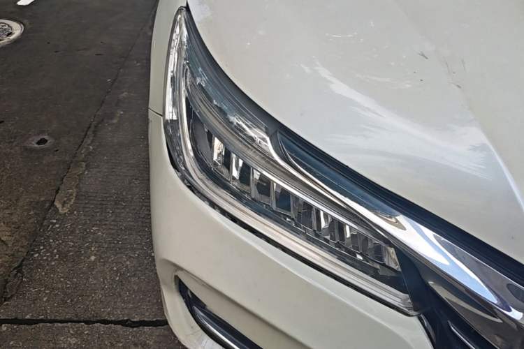 Used Honda Accord 2016 2.4L Luxury Edition Right Front Headlight