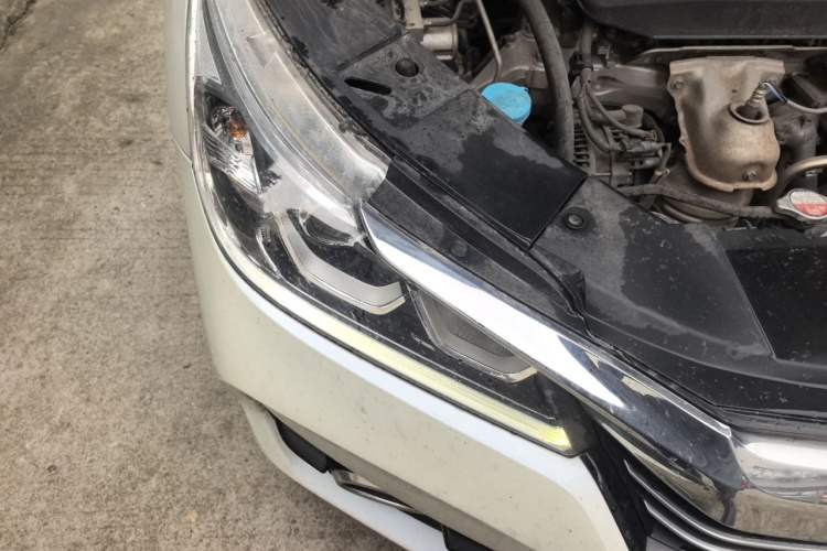 Used Honda Accord 2016 2.0L Comfort Edition Right Front Headlight