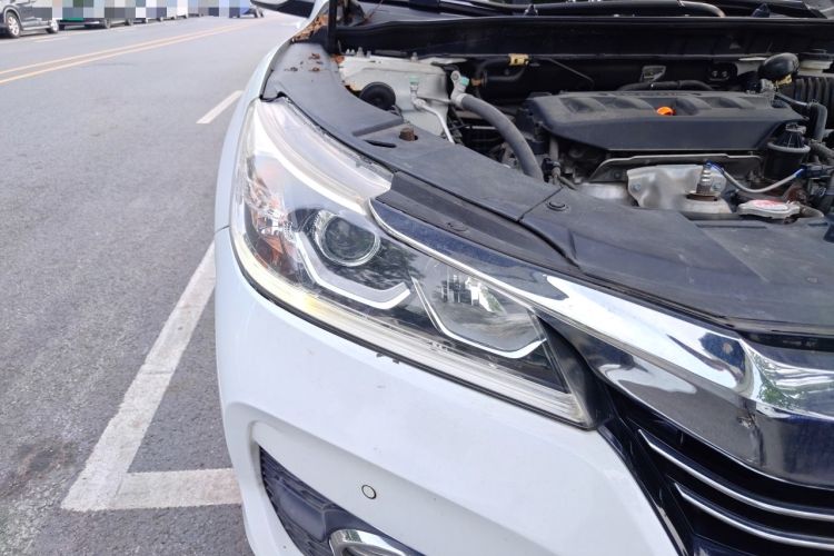 Used Honda Accord 2016 2.0L Comfort Edition Right Front Headlight