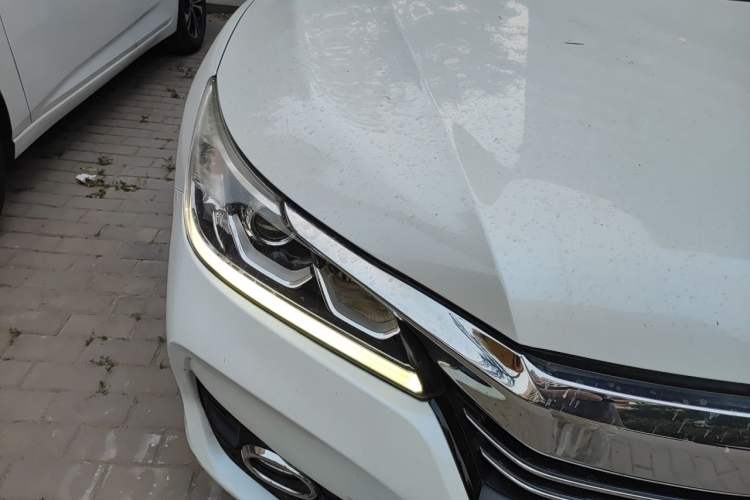 Used Honda Accord 2016 2.0L Elite Edition Right Front Headlight