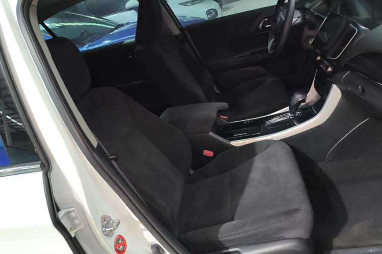Used Honda Accord 2016 2.0L Comfort Edition Right Front Seat