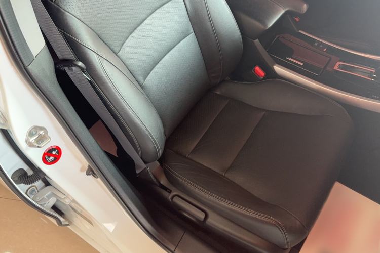 Used Honda Accord 2016 2.0L Elite Edition Right Front Seat