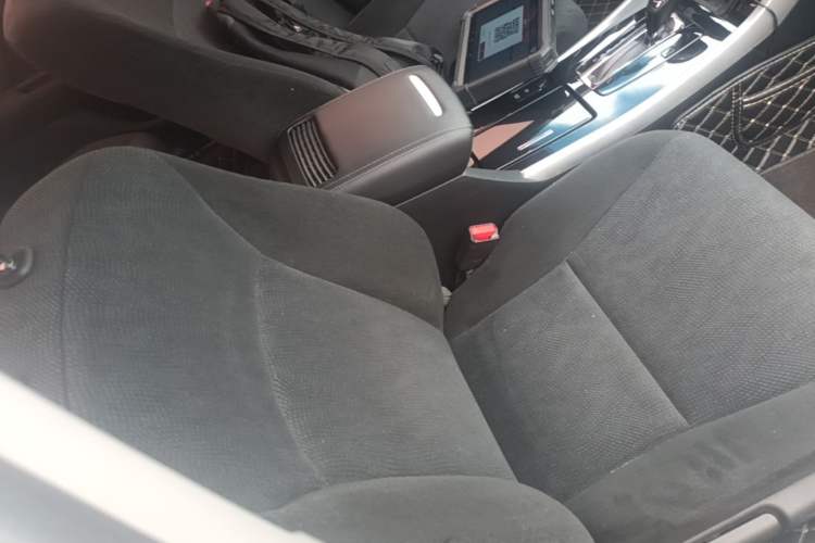 Used Honda Accord 2016 2.0L Comfort Edition Right Front Seat