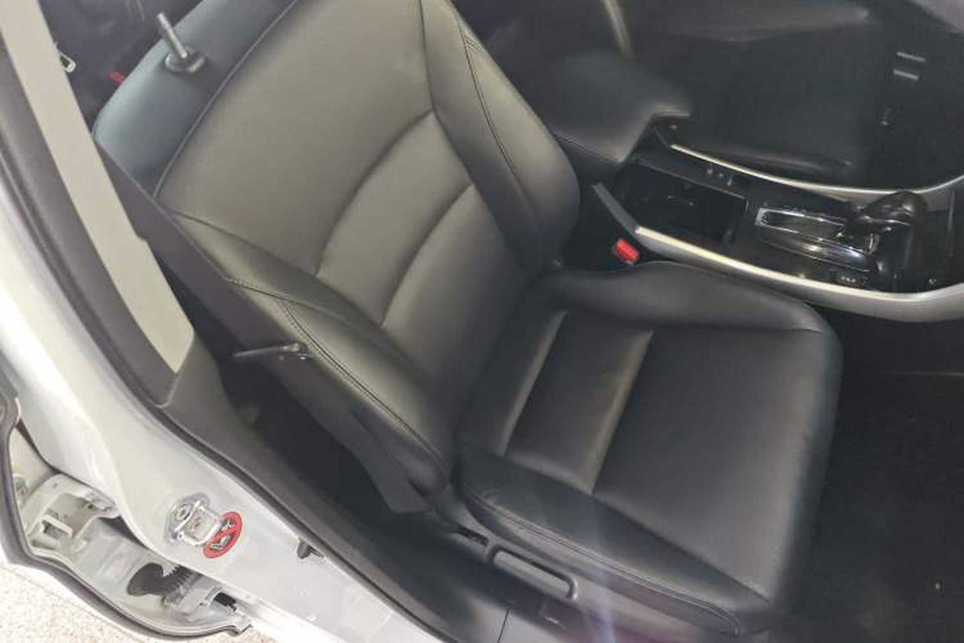 Used Honda Accord 2016 2.0L Elite Edition Right Front Seat