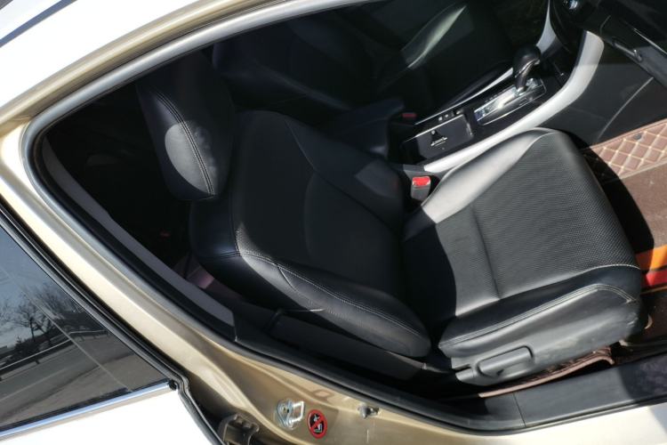 Used Honda Accord 2016 2.0L Comfort Edition Right Front Seat