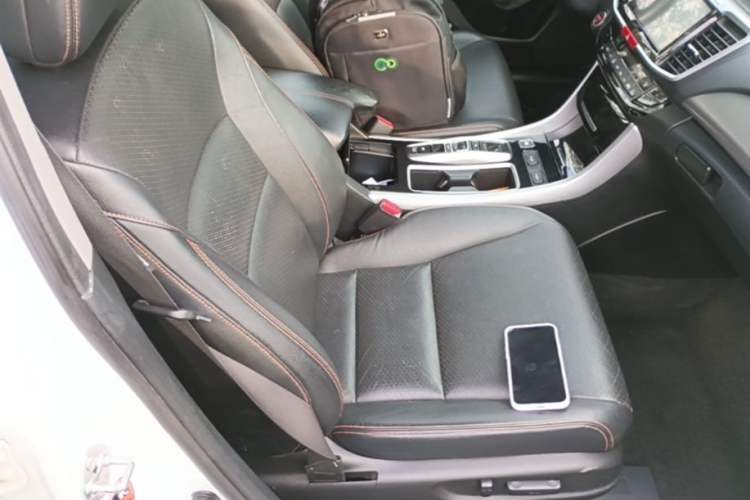 Used Honda Accord 2016 Hybrid 2.0L Rui Ling Edition Right Front Seat