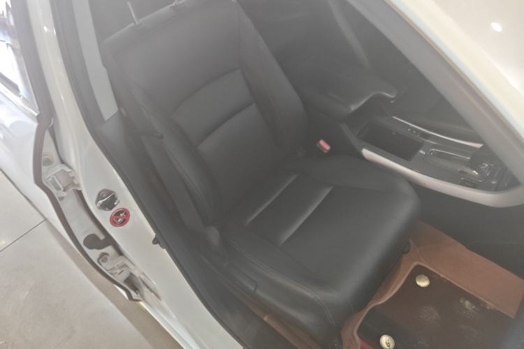 Used Honda Accord 2016 2.0L Elite Edition Right Front Seat