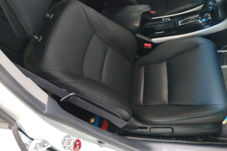 Used Honda Accord 2016 2.0L Elite Edition Right Front Seat