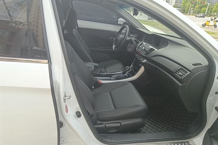 Used Honda Accord 2016 2.0L Comfort Edition Right Front Seat