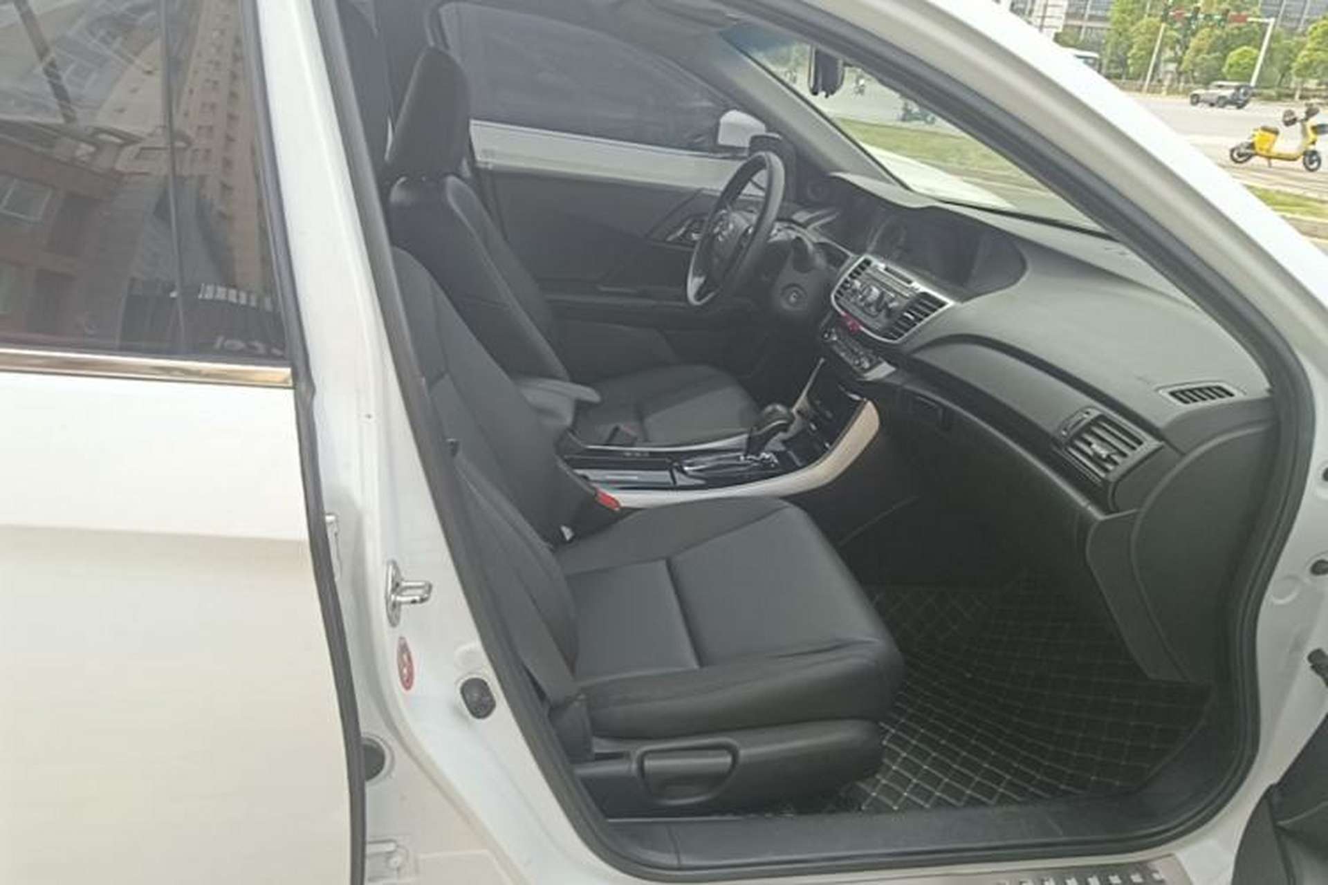 Used Honda Accord 2016 2.0L Comfort Edition Right Front Seat