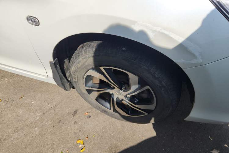 Used Honda Accord 2016 2.0L Elite Edition Right Front Wheel Hub