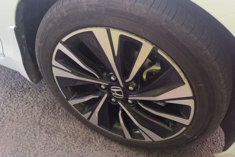 Used Honda Accord 2016 Hybrid 2.0L Prestige Edition Right Front Wheel Hub