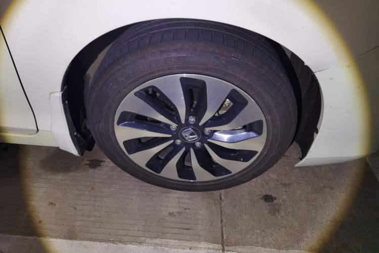 Used Honda Accord 2016 Hybrid 2.0L Sharp Edition Right Front Wheel Hub