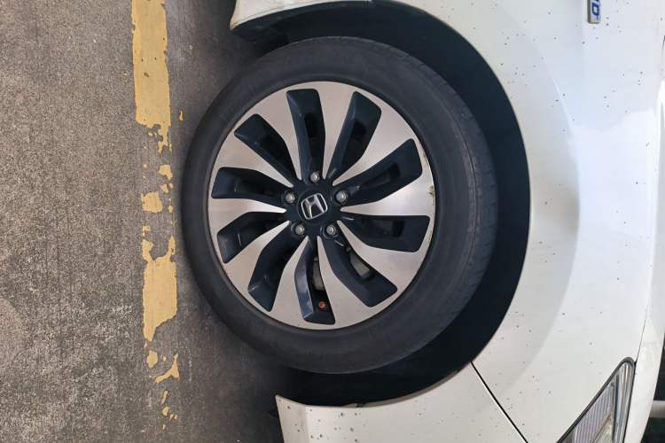 Used Honda Accord 2016 Hybrid 2.0L Sharp Edition Right Front Wheel Hub