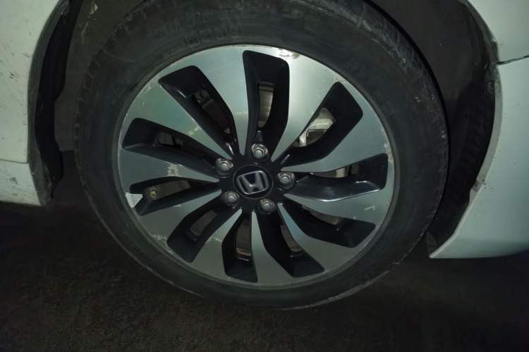 Used Honda Accord 2016 Hybrid 2.0L Sharp Edition Right Front Wheel Hub