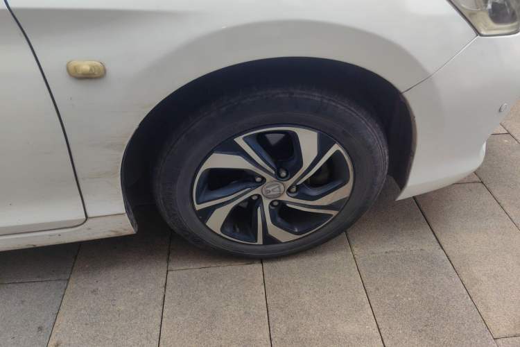 Used Honda Accord 2016 2.0L Comfort Edition Right Front Wheel Hub