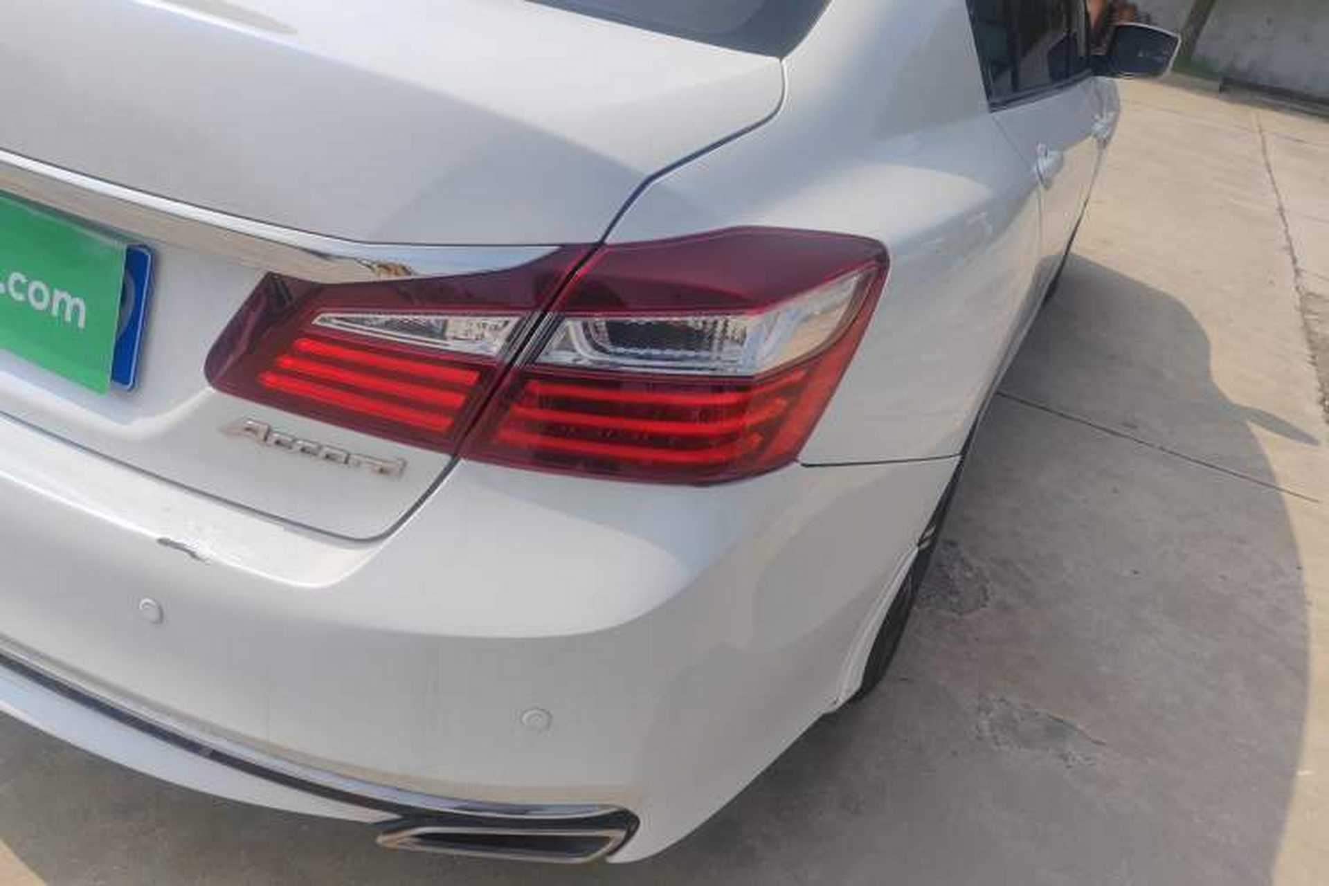 Used Honda Accord 2016 2.0L Elite Edition Right Rear Taillight