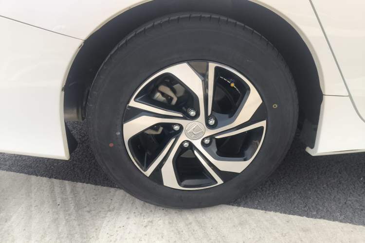 Used Honda Accord 2016 2.0L Comfort Edition Right Rear Wheel Hub