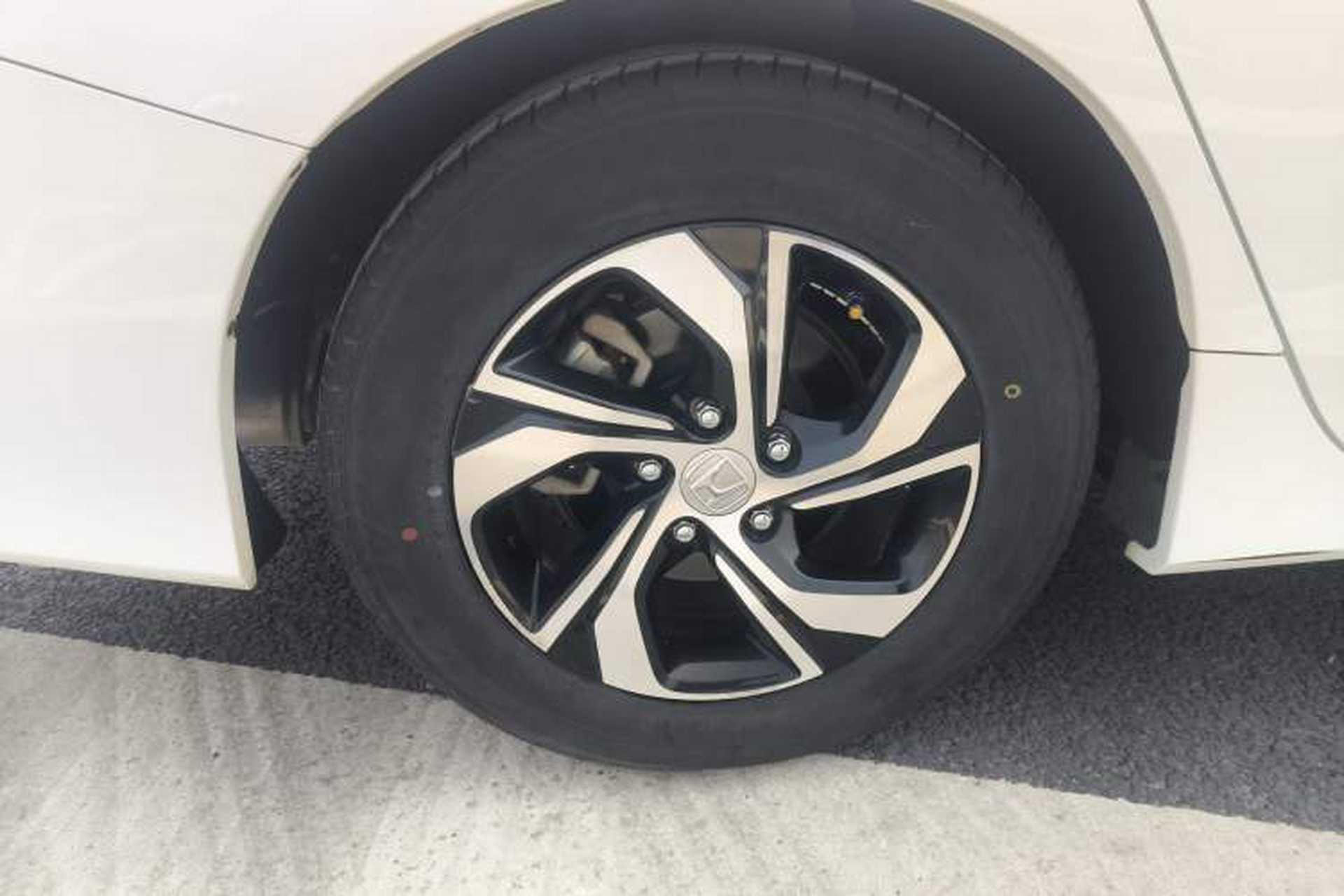 Used Honda Accord 2016 2.0L Comfort Edition Right Rear Wheel Hub
