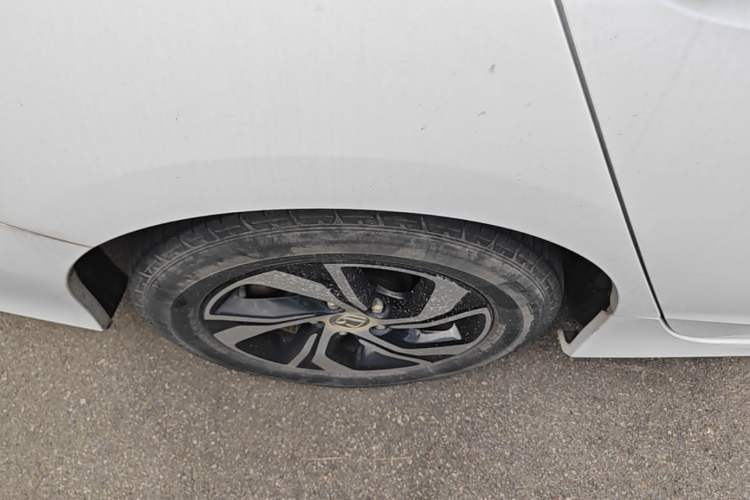 Used Honda Accord 2016 2.0L Comfort Edition Right Rear Wheel Hub