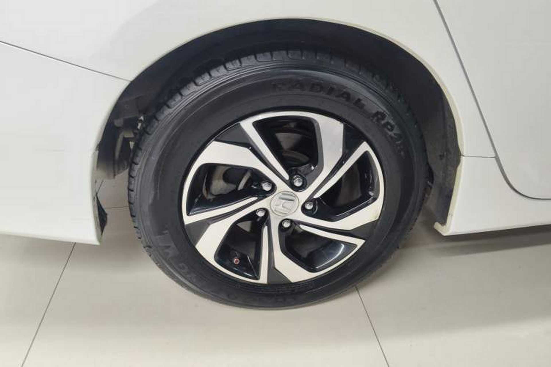 Used Honda Accord 2016 2.0L Comfort Edition Right Rear Wheel Hub