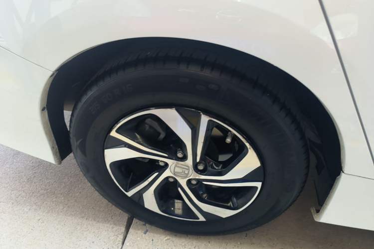Used Honda Accord 2016 2.0L Comfort Edition Right Rear Wheel Hub