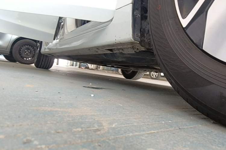 Used Honda Accord 2016 2.0L Elite Edition Right Side Sill