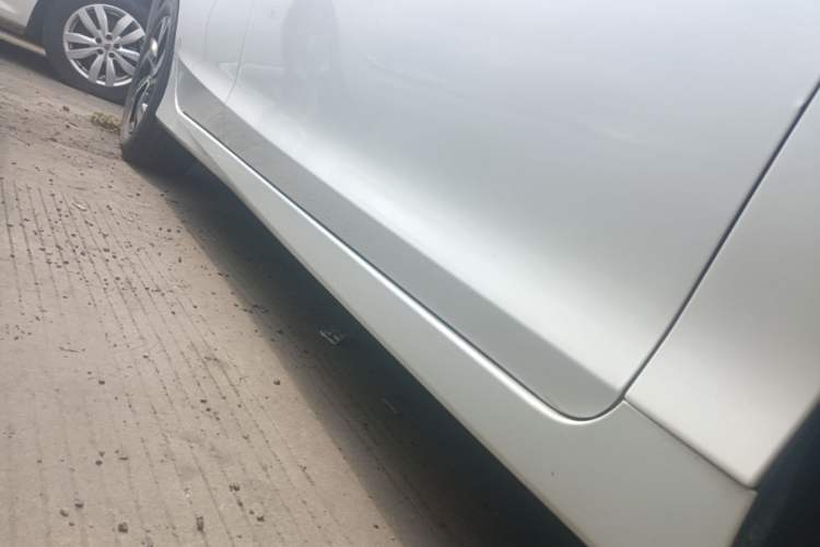 Used Honda Accord 2016 2.0L Comfort Edition Right Side Sill