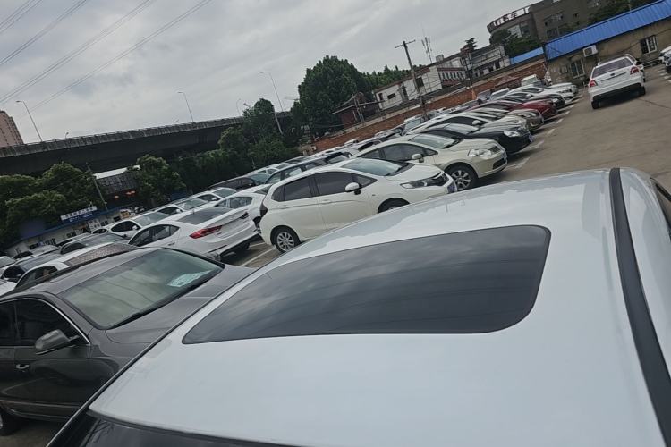 Used Honda Accord 2016 2.0L Comfort Edition Roof