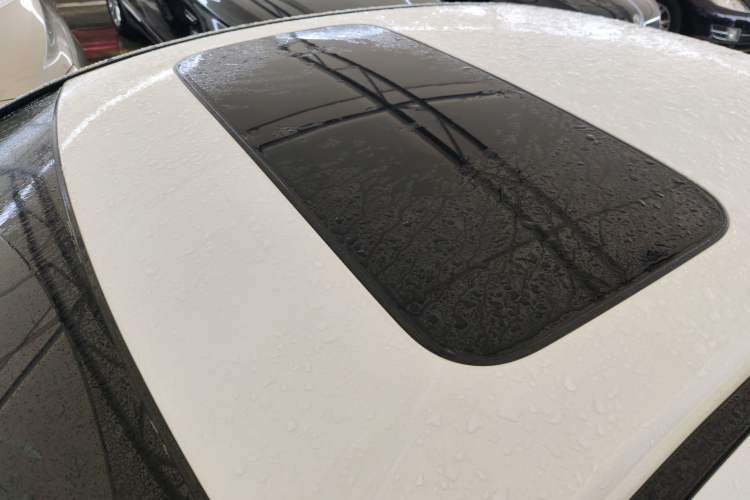 Used Honda Accord 2016 2.0L Elite Edition Roof