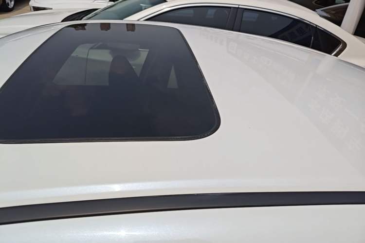 Used Honda Accord 2016 2.0L Elite Edition Roof