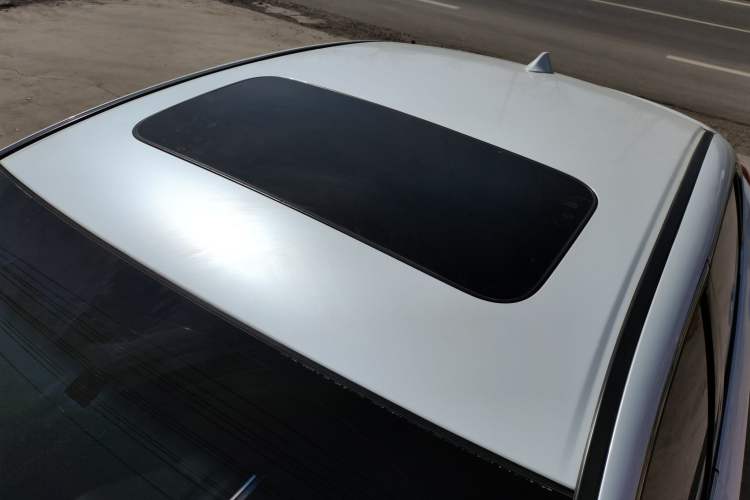 Used Honda Accord 2016 2.0L Comfort Edition Roof