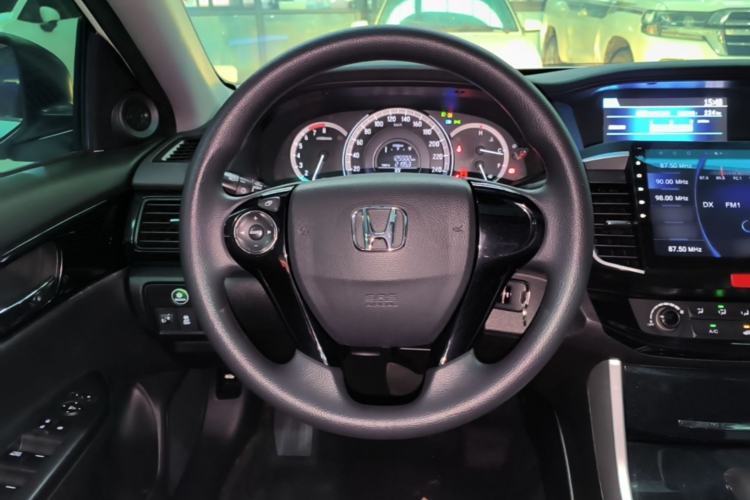 Used Honda Accord 2016 2.0L Comfort Edition Steering Wheel