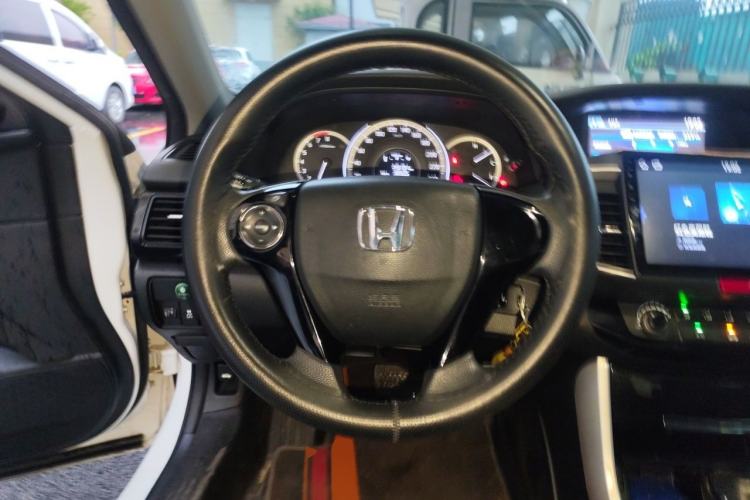 Used Honda Accord 2016 2.0L Comfort Edition Steering Wheel