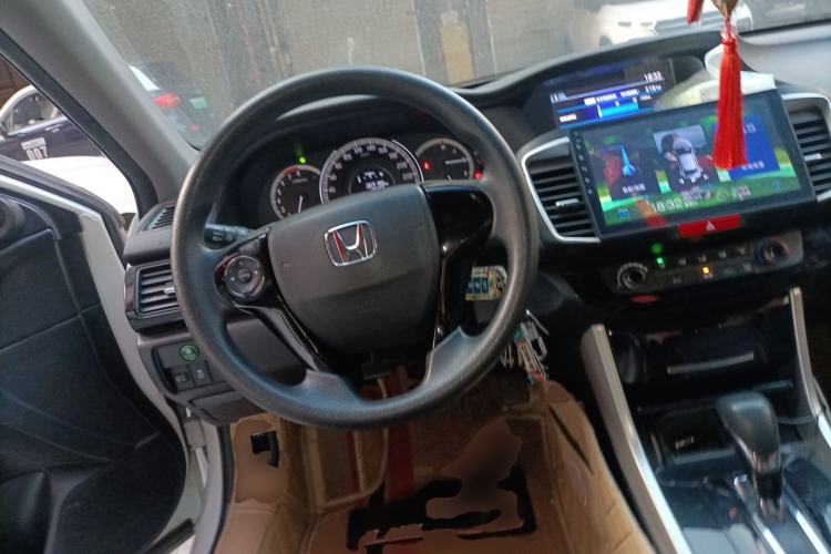 Used Honda Accord 2016 2.0L Comfort Edition Steering Wheel