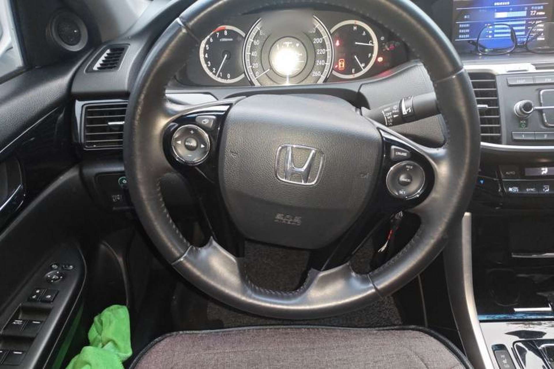 Used Honda Accord 2016 2.0L Luxury Edition Steering Wheel