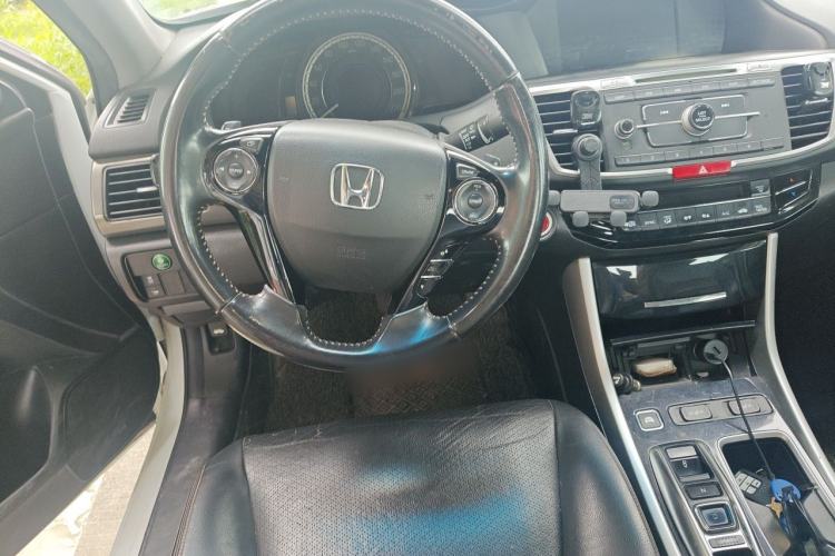 Used Honda Accord 2016 Hybrid 2.0L Sharp Edition Steering Wheel