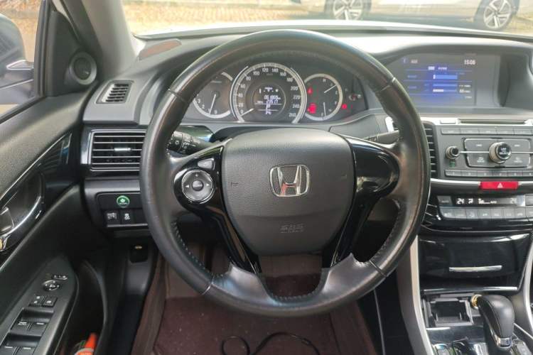Used Honda Accord 2016 2.0L Elite Edition Steering Wheel