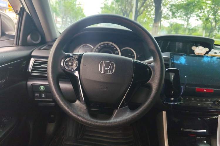 Used Honda Accord 2016 2.0L Comfort Edition Steering Wheel