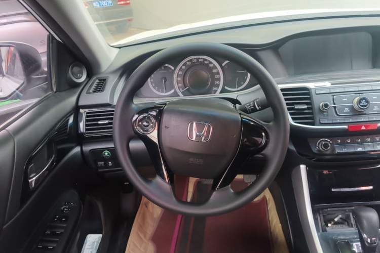 Used Honda Accord 2016 2.0L Comfort Edition Steering Wheel
