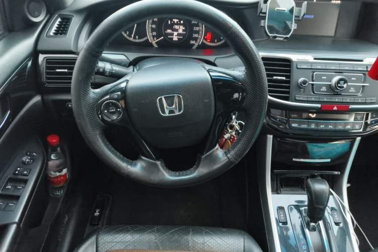Used Honda Accord 2016 2.0L Elite Edition Steering Wheel